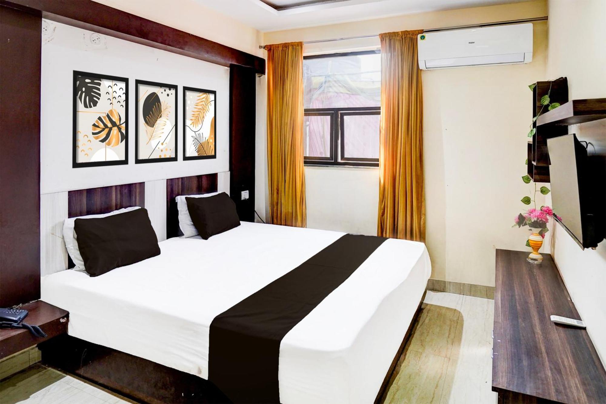 Hotel O Ss Palace Rāipur 外观 照片